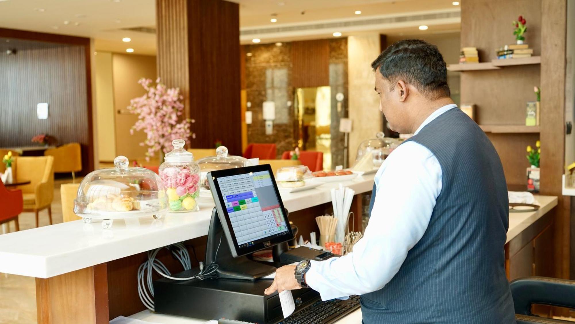 Kyriad Hotel Salalah Exterior photo