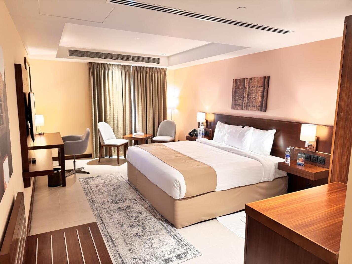 Kyriad Hotel Salalah Exterior photo