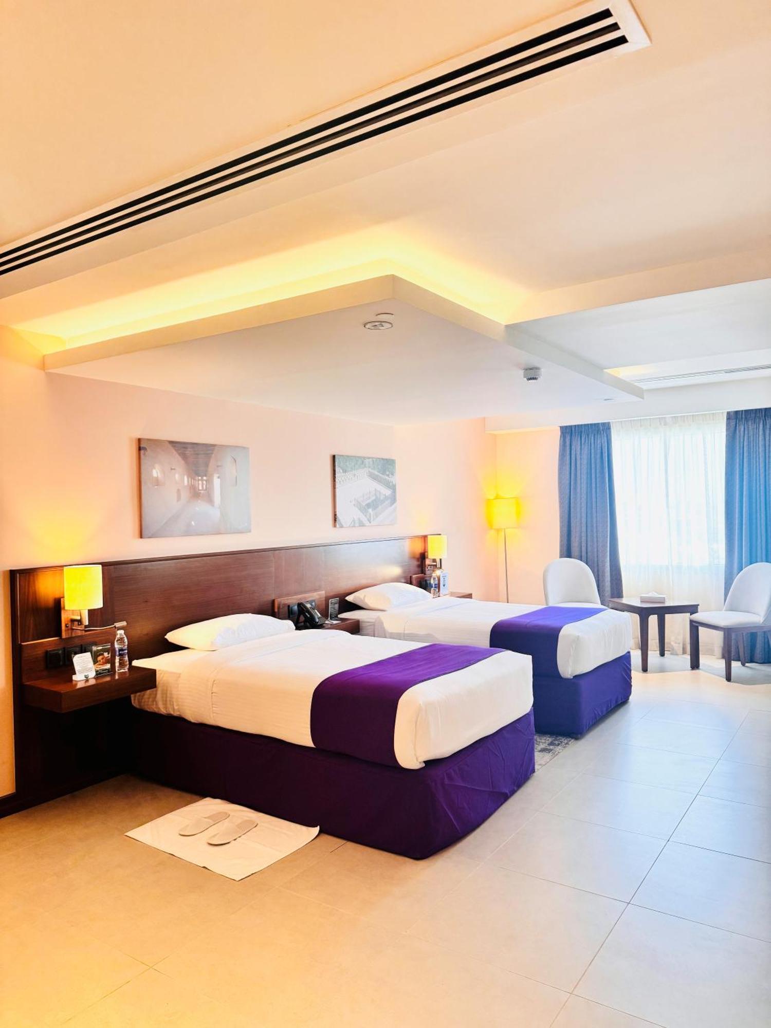 Kyriad Hotel Salalah Exterior photo